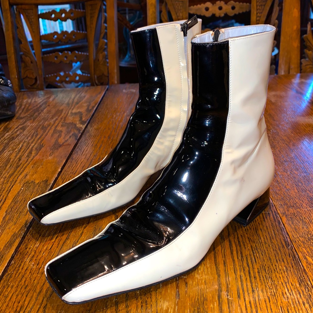 FENDI patent leather ankle boots